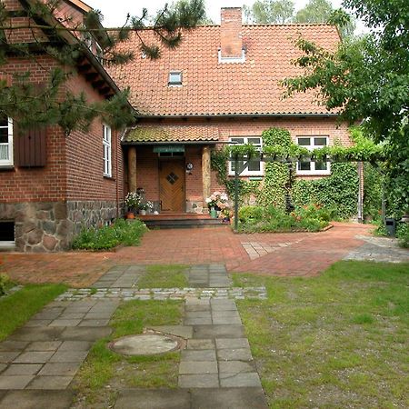 Privatzimmer Alte Schule Suderburg Ngoại thất bức ảnh