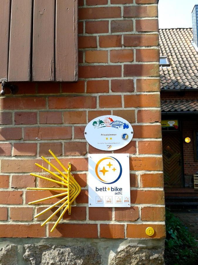 Privatzimmer Alte Schule Suderburg Ngoại thất bức ảnh
